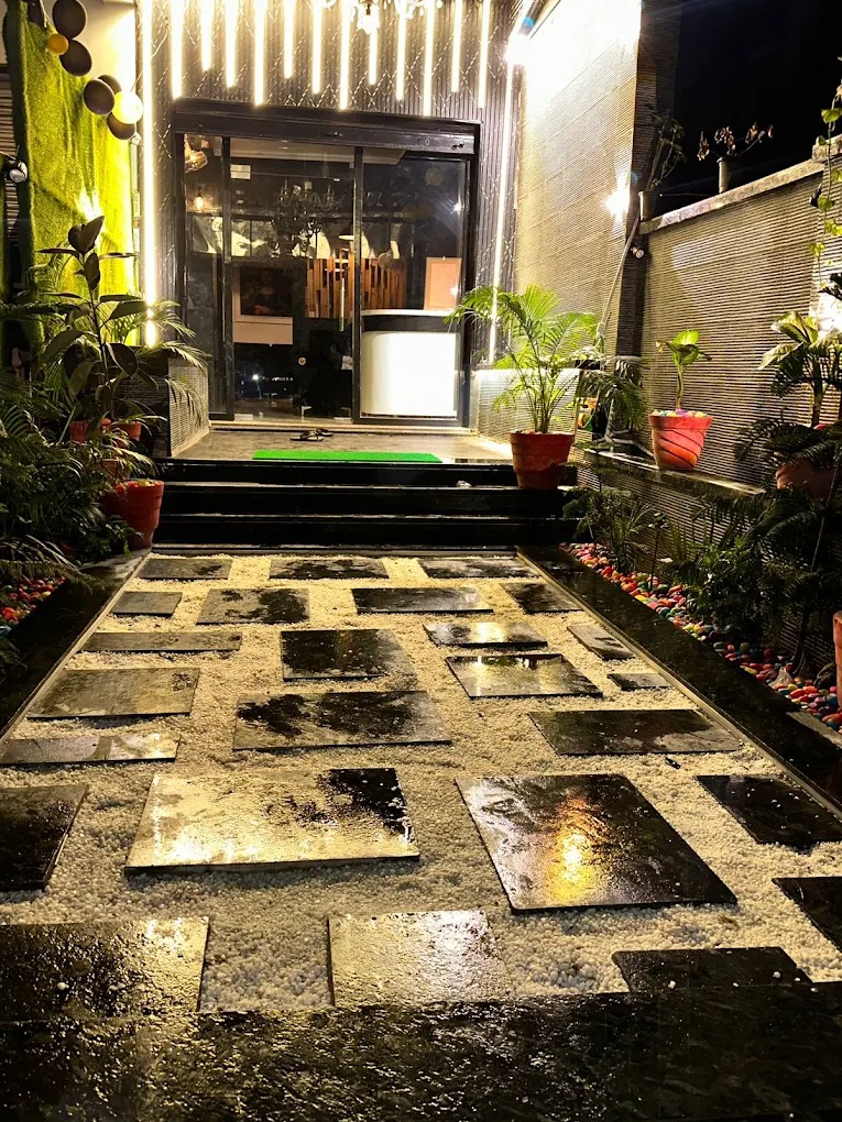 The paradise cafe and family restaurant